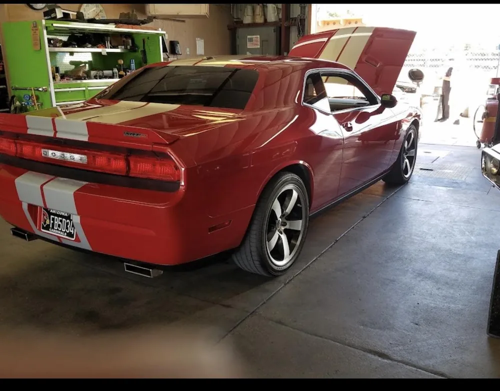 Dodge Challenger SRT8